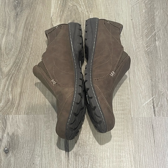 Women's brown Dr. Scholl’s slip on moc‎ loafers size 9 - Picture 2 of 5